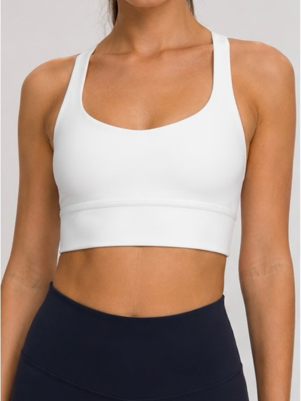 Lululemon Women’s size 6 Free to Be Longline White Sports Bra - Picture 2 of 5